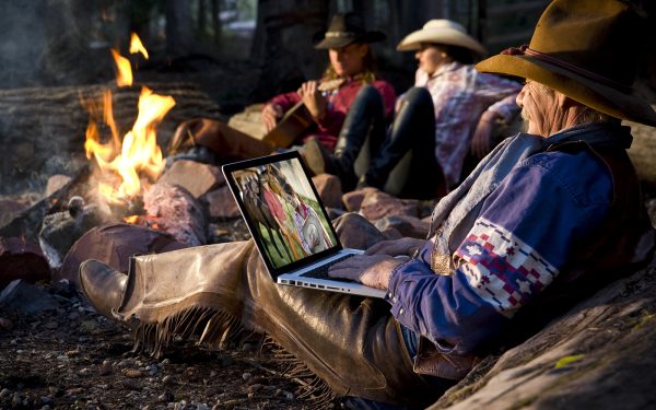 Wild West of cryptocurrency: Hackers use DNS to steal $400,000