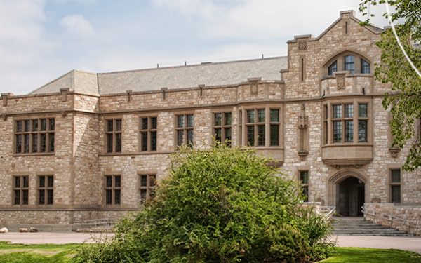 D-Zone assure l’Université de la Saskatchewan d’un service DNS robuste à haut rendement