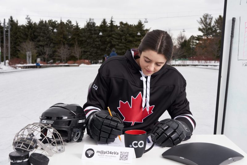 Hockey player prepares for keynote address