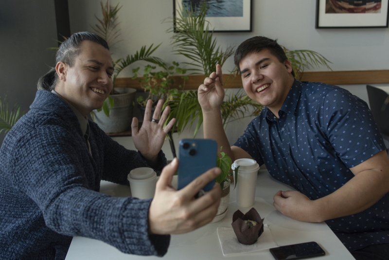 7.	Selfie with friends